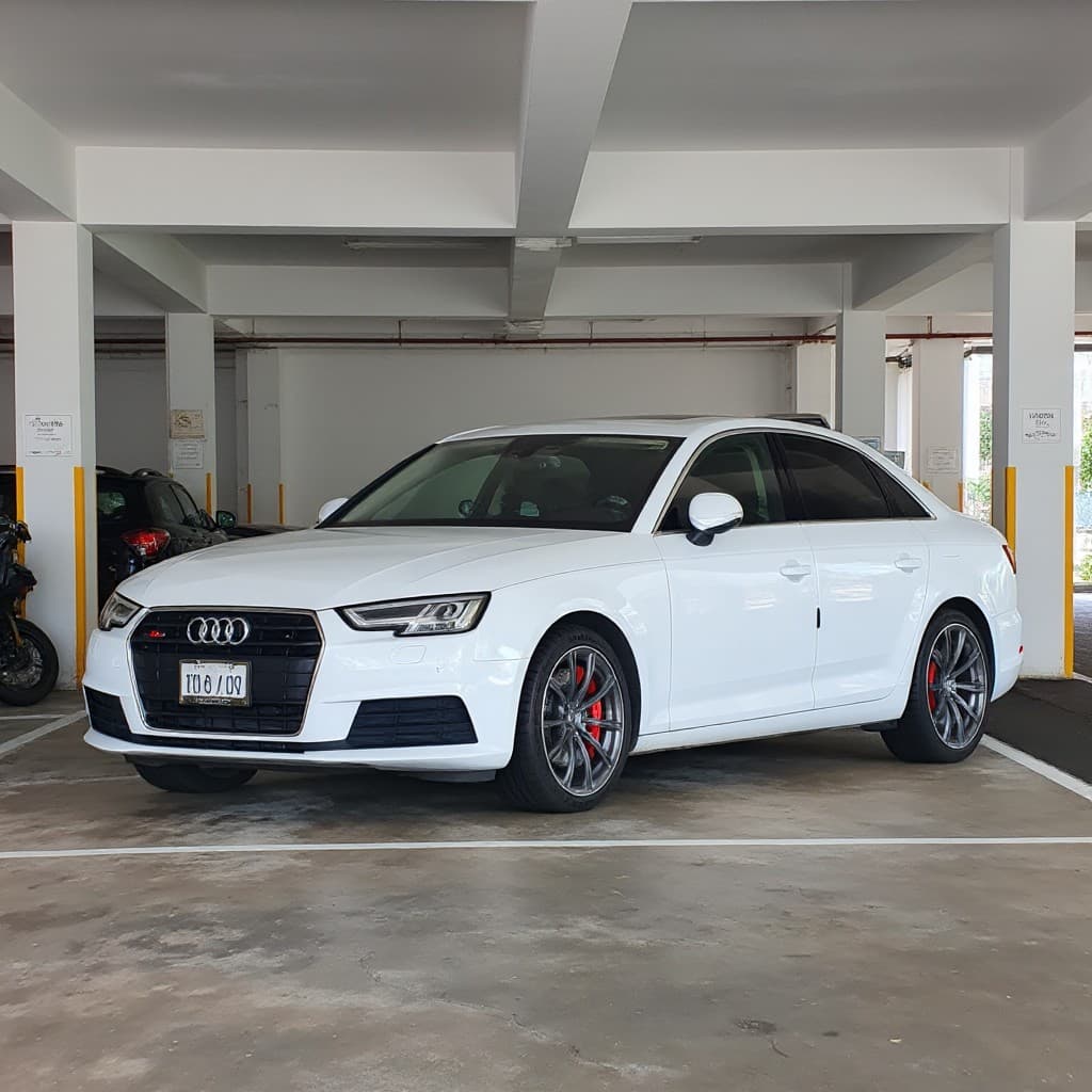 AUDI AUDI A4